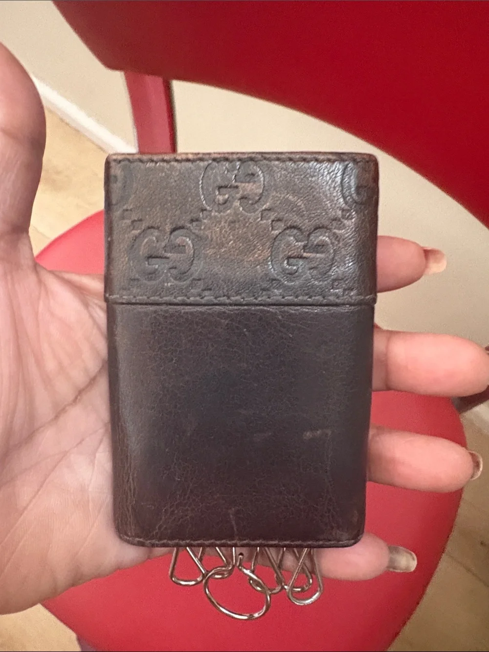 Gucci Vintage Embossed Leather Key Holder - Brown